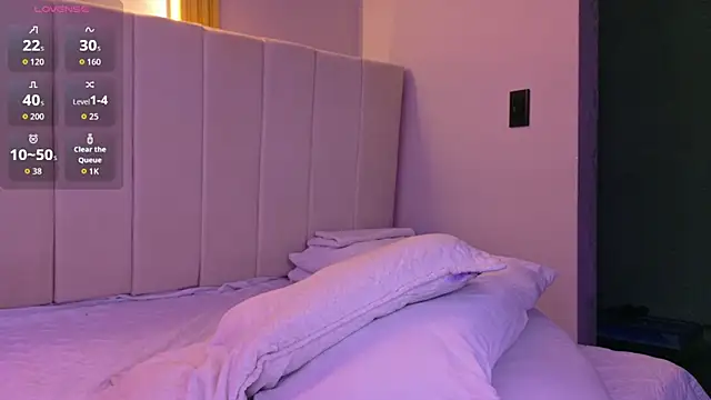 Megan_browns1's Live XXX Chat