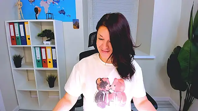 AnaMills 现场XXX聊天