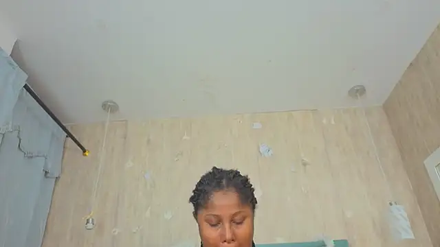 Alexa_roussee: онлайн-секс-чат