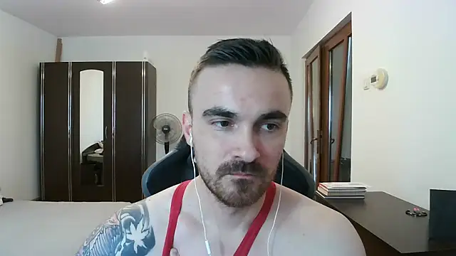 mu5clemania2 Adlı Modelin Web Kamerası Şovu