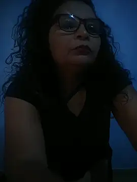 Amarantha25's Live XXX Chat