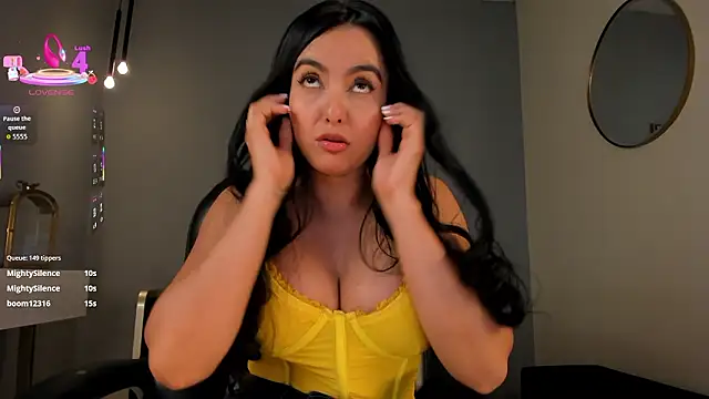 AshleyJhonson élő XXX-chatje