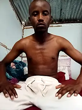 Maintee27: онлайн-секс-чат