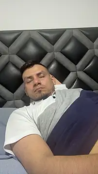 Rick_Adams: онлайн-секс-чат