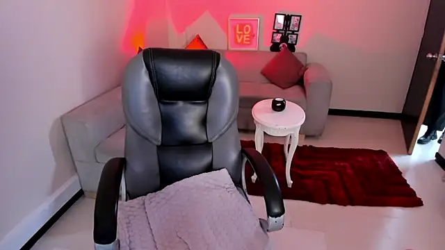 Blair_red_ élő XXX-chatje