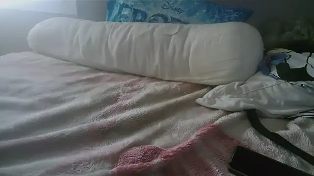 Girlysensuelle 网络视讯表演