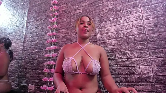 karoll__sex: онлайн-секс-чат