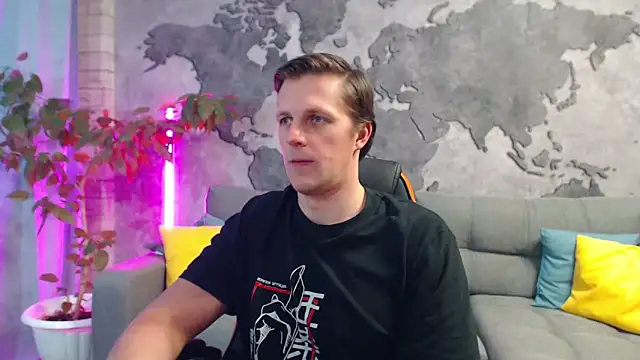 VikingChrisss: онлайн-секс-чат