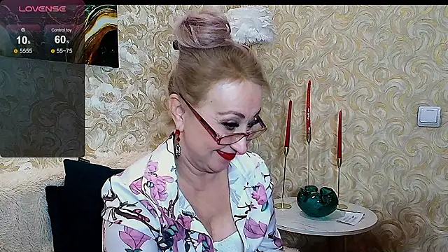 Онлайн чат XXX _Sara__Smith_