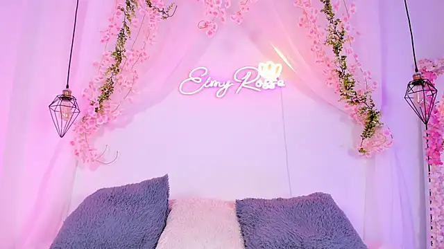 eimi_rosse18 Chat XXX in diretta