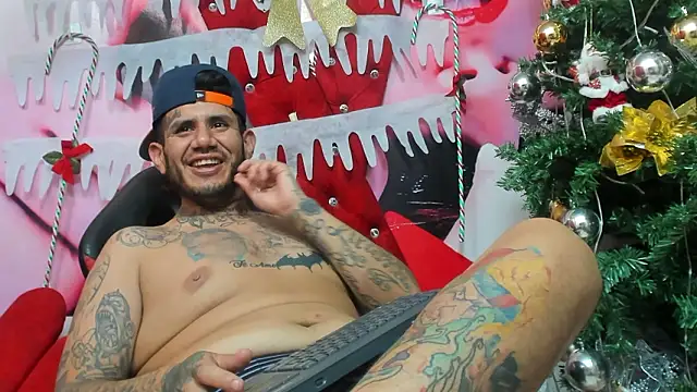 Chatroom XXX en direct de allison_max_tattoo