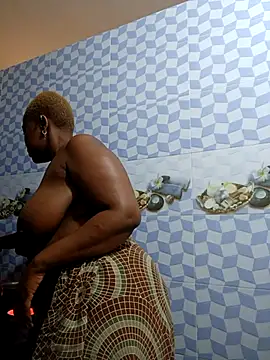 Chatroom XXX en direct de queennapal