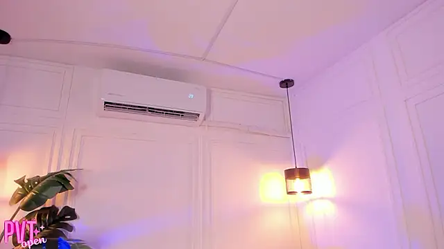 Dafne_Hillss' Live XXX Chat