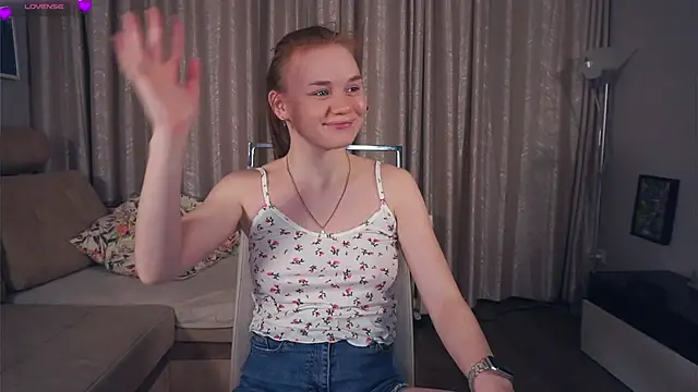 KarlynGow's Live XXX Chat