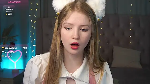 دردشة LilianHoward الجنسية المباشرة