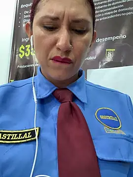 Megan-01-: онлайн-секс-чат