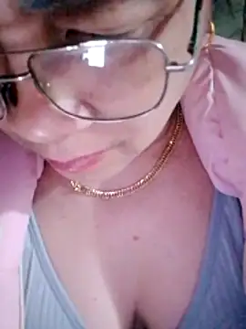 small-house123 live XXX chat