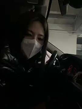 mi-ki1314's Live XXX Chat