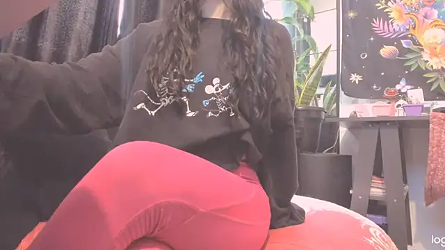 incognimeow's Live XXX Chat