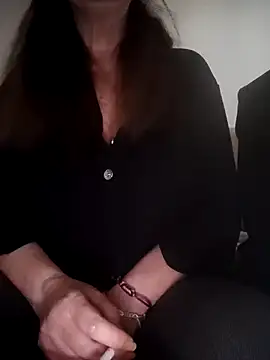 Chat XXX en directo de Crisyluci