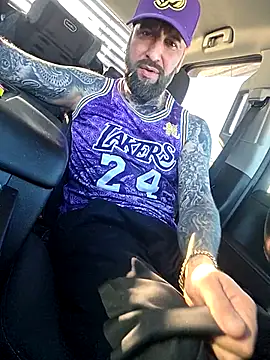 Beardedtattood Live XXX-chat