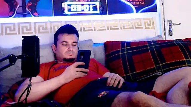 FuckToyBoy69 Show in webcam