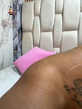 Chatroom XXX en direct de Hannagarces