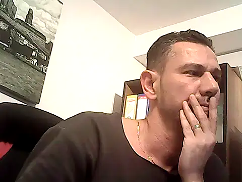 Chat +18 de mastercharisma35 ao vivo