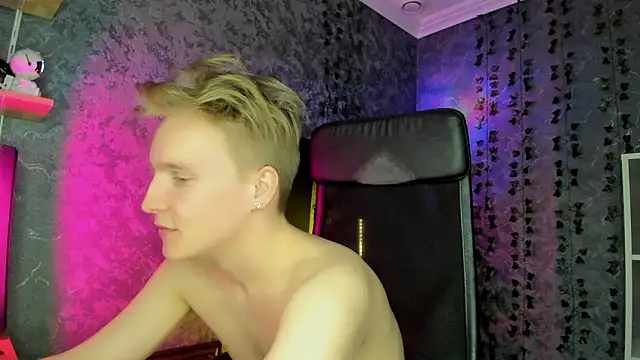 AlexxSweet live XXX chat