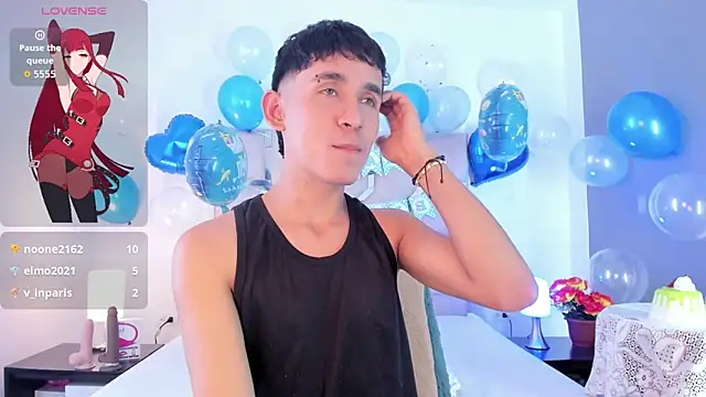 Czat XXX na żywo – Thayler_jones