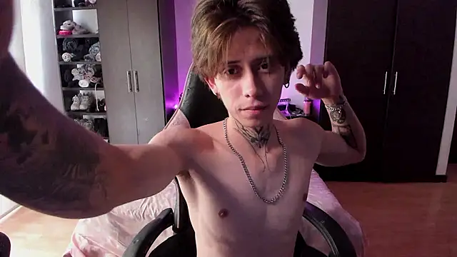 xIce_Boy 即時 XXX 聊天