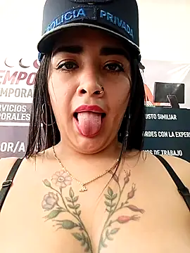 MAYE__13 即時 XXX 聊天