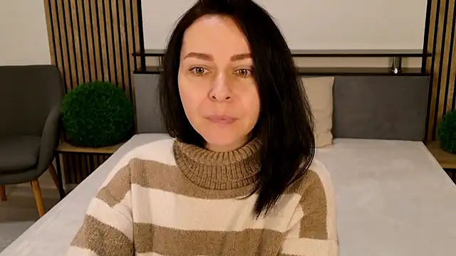 DitaNoir: απευθείας συνομιλία ΧΧΧ