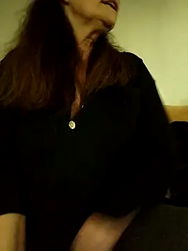 دردشة Crisyluci الجنسية المباشرة