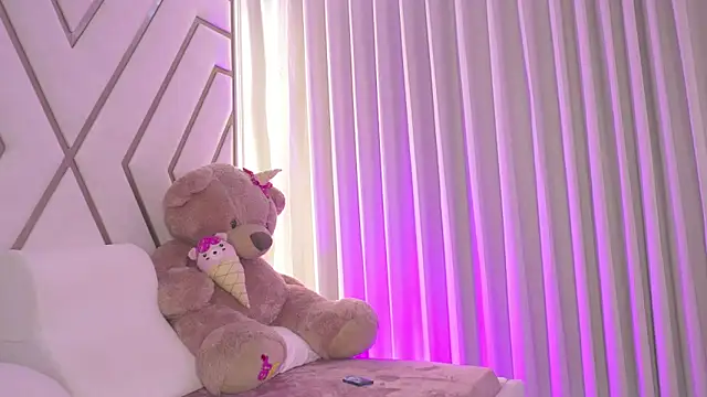 Онлайн чат XXX SarahGrey_18