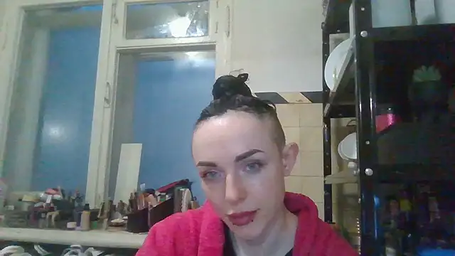 Trinsy_Love Chat XXX live