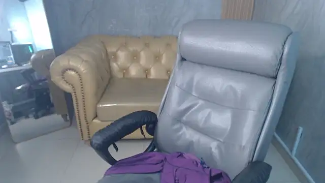 Chat XXX ao vivo de Maily_a_