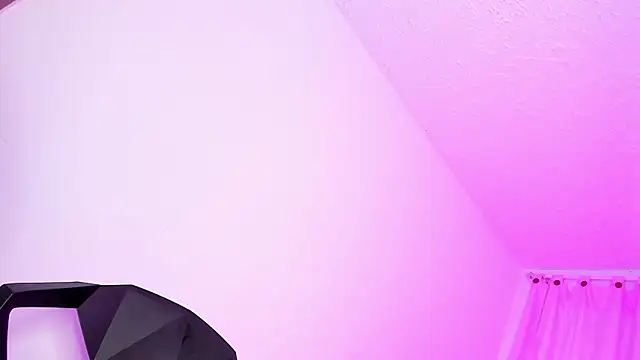 Онлайн чат XXX francesca_suzett_