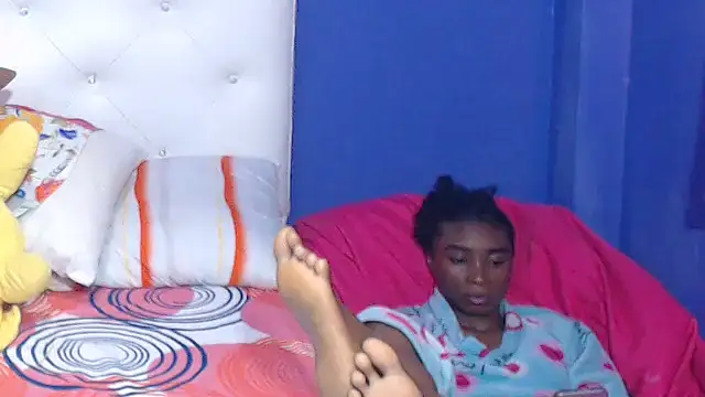 XXX chat uživo modela braguitashumedas