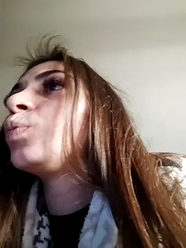 XXX chat uživo modela AntoniaHottie