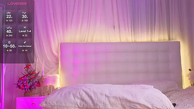 Monica_Leen Chat XXX in diretta