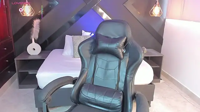 Chat +18 de rei_cos ao vivo