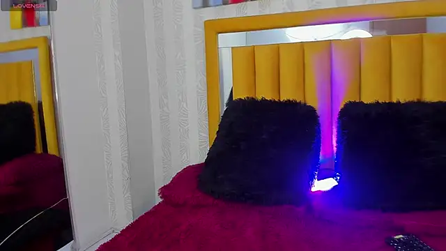 Samanta_Fischer Chat XXX in diretta