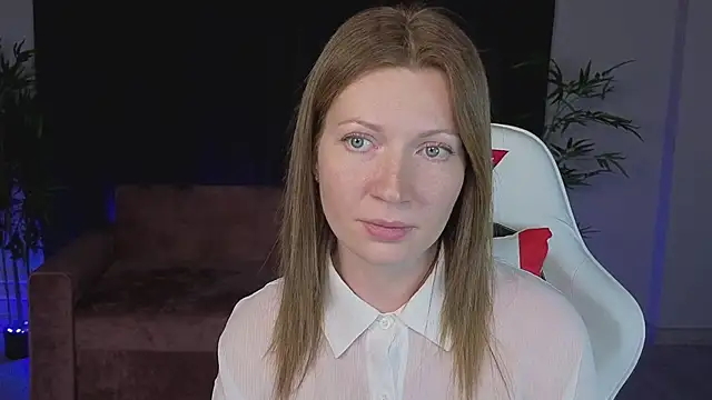 _CrytalWaves_ Live XXX-Chat