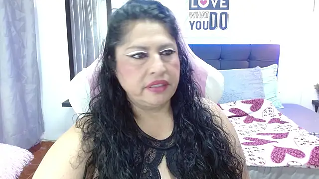 Keyla01_ 라이브 XXX 채팅