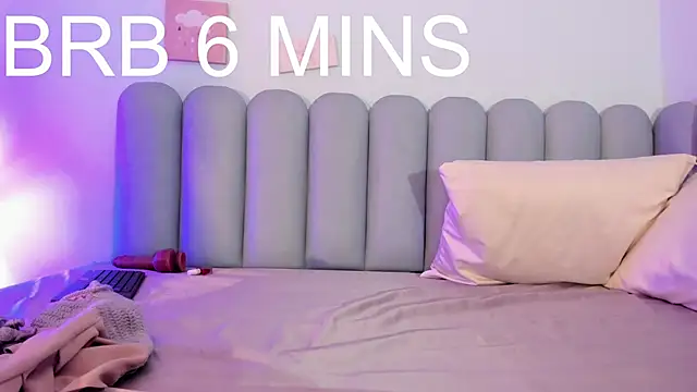 Chat XXX ao vivo de curvy_rousi