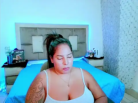 indiantopaz694u – Naživo XXX chat