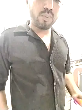 Chat XXX en directo de avi007p