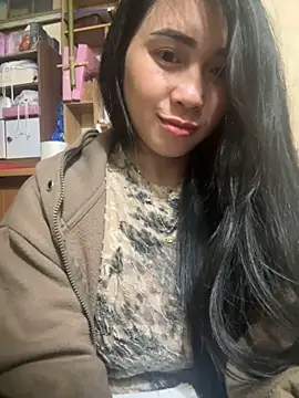 zina_one 在 線直播表演