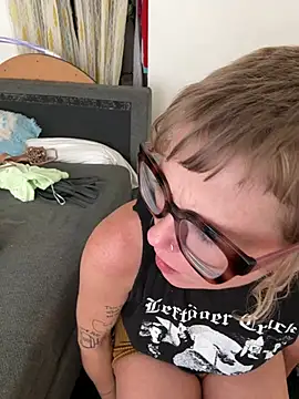 goodgirlbabydoll: διαδικτυακό σόου στην κάμερα